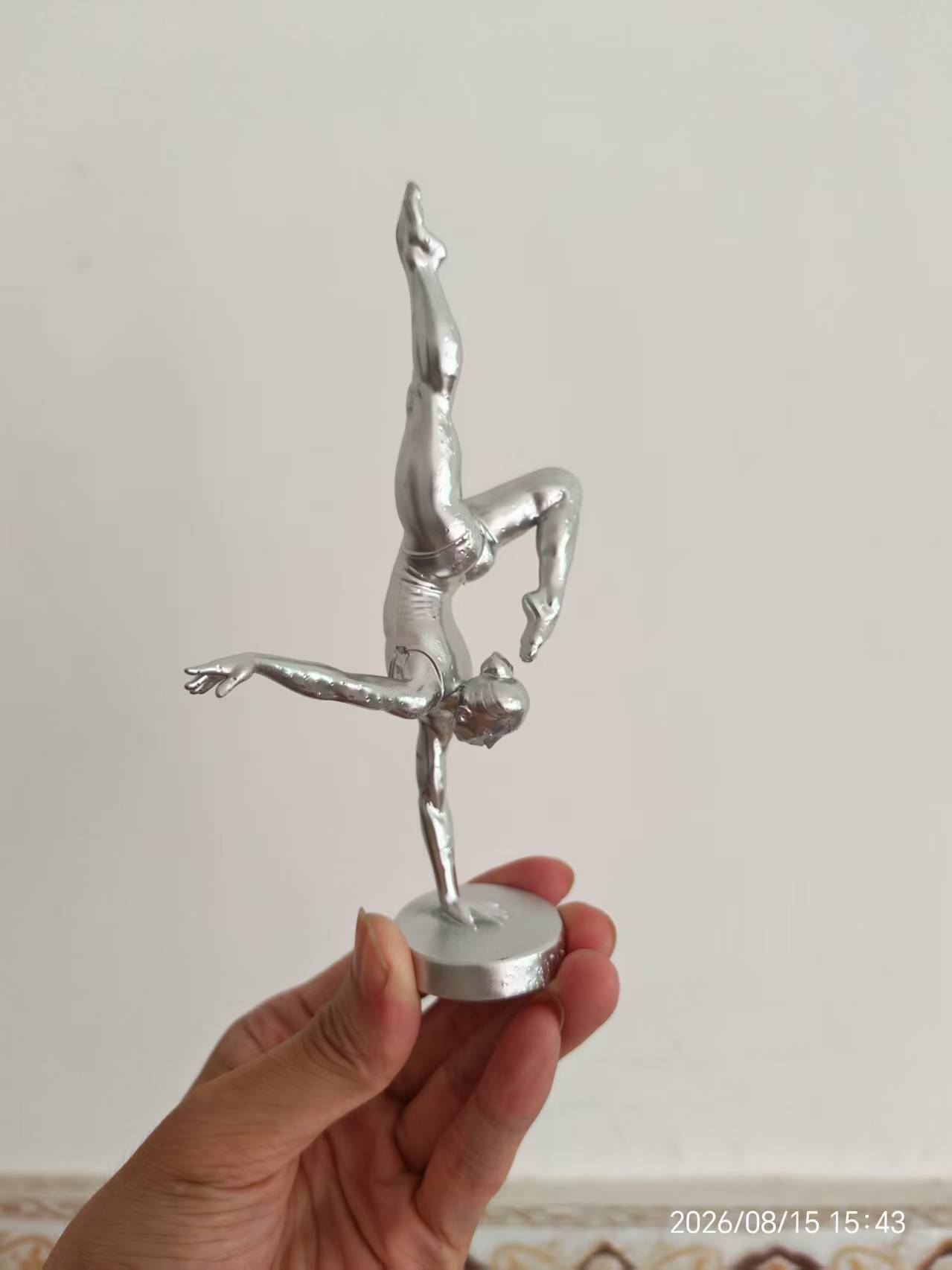 3D Printing And Additive Manufacturing - 3D 프린팅된 한 손으로 균형을 잡는